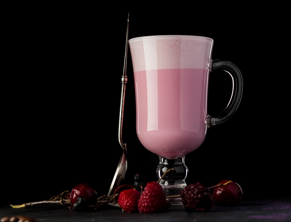La nueva moda del café es el pink latte