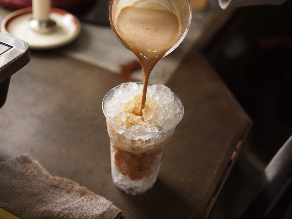 Si te encanta el café, no le eches hielo